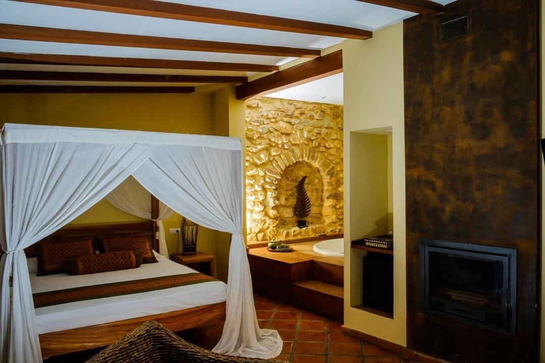 Masia Durba Hotel Castellnovo Exterior photo
