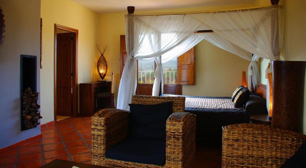 Masia Durba Hotel Castellnovo Exterior photo